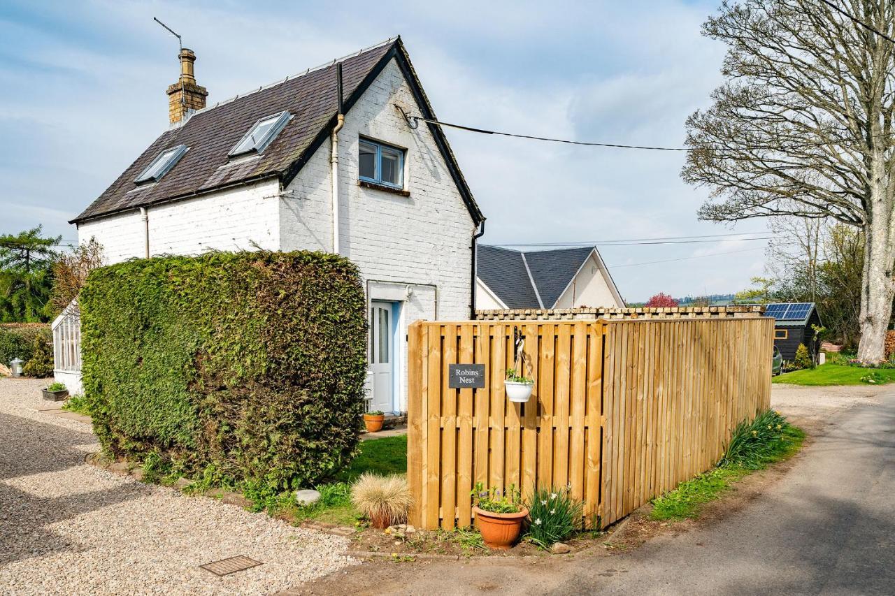 Robins Nest Cottage Blairgowrie and Rattray Exterior foto
